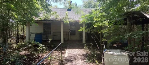 3803 Cliffside Road