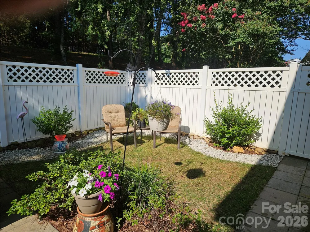 16931 Greenlawn Hills Court Charlotte, NC 28213
