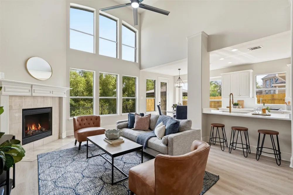 1315 Valley Vista Drive Irving, TX 75063