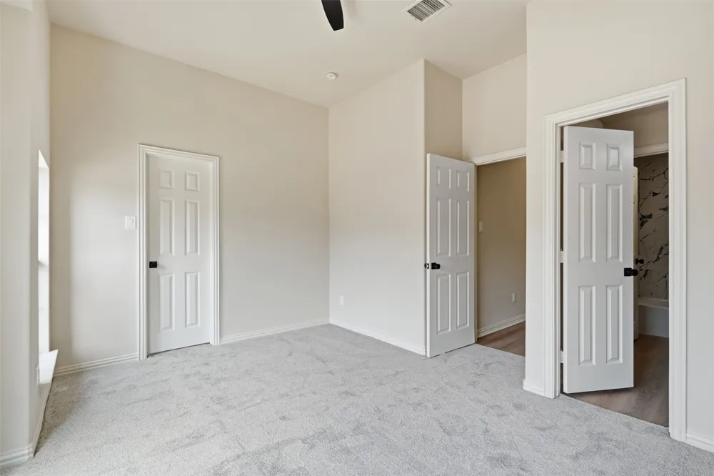 1315 Valley Vista Drive Irving, TX 75063