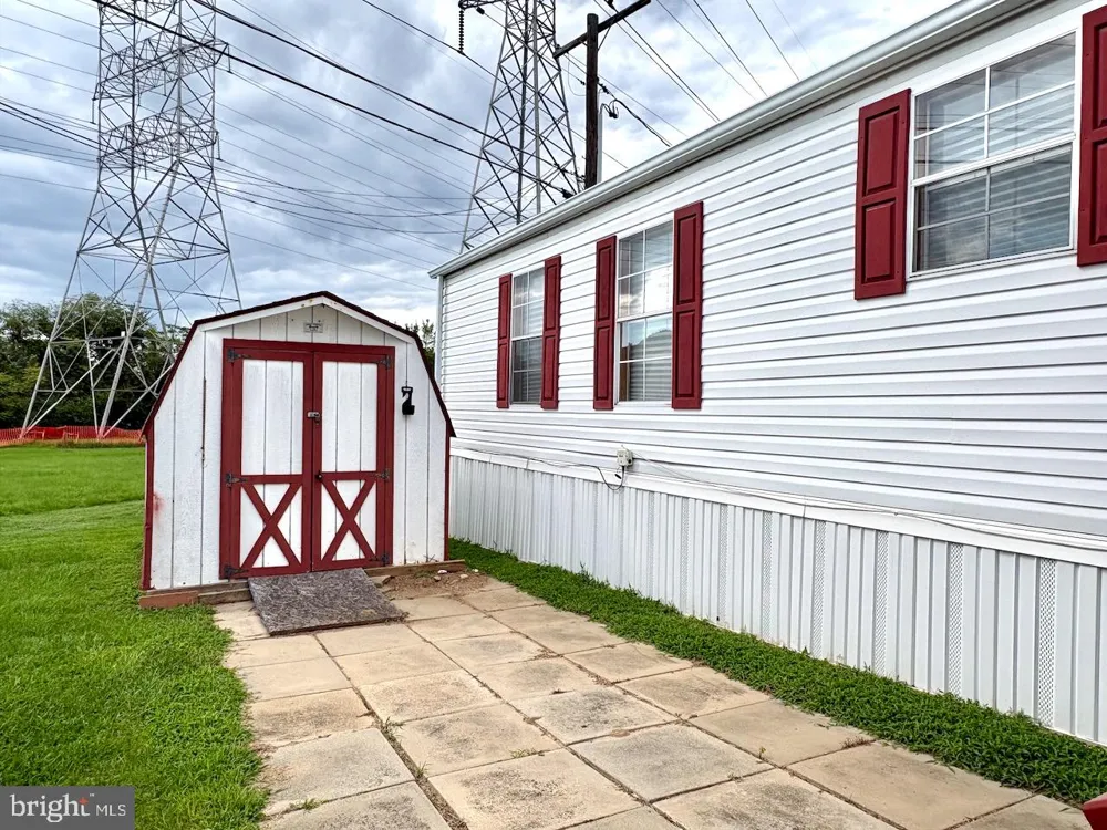 25 VISTA MOBILE DRIVE Dundalk, MD 21222