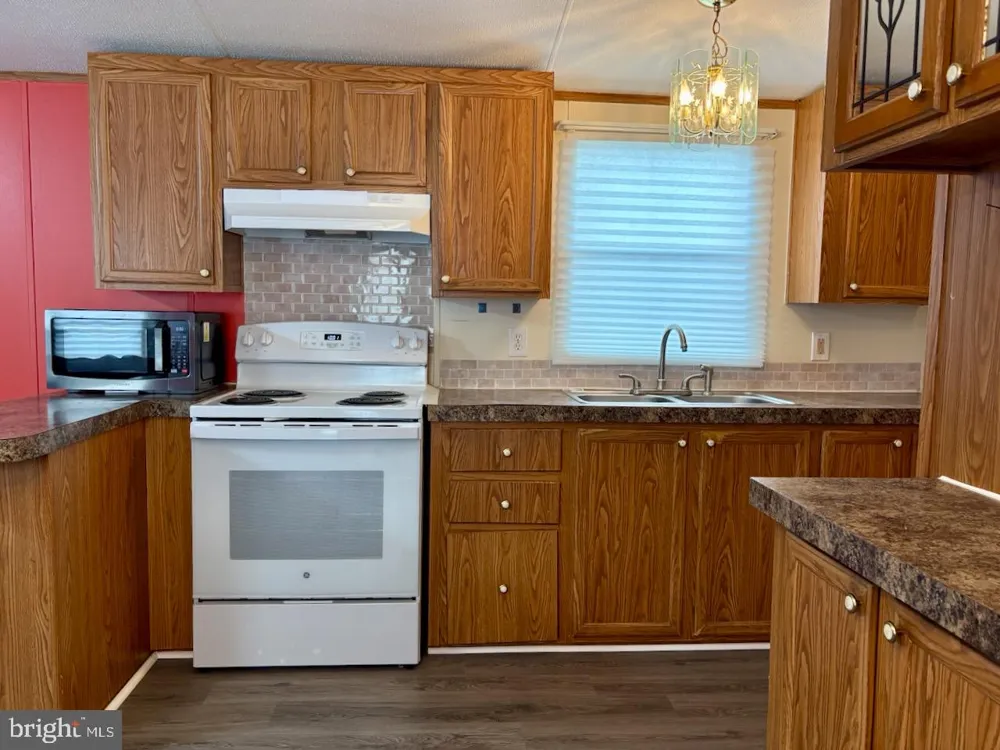 25 VISTA MOBILE DRIVE Dundalk, MD 21222