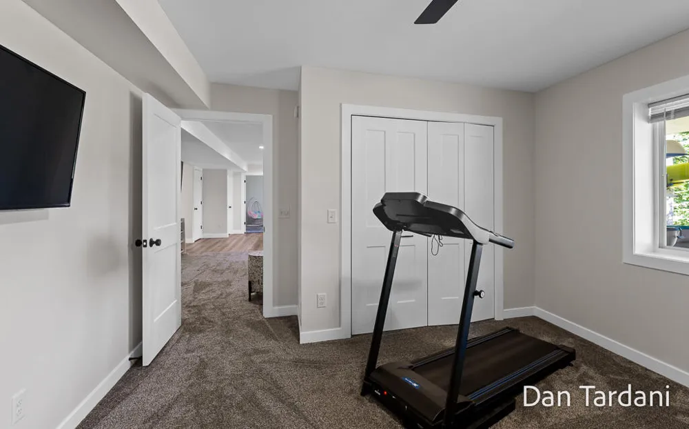 7260 Oakshore Drive Twin Lake, MI 49457