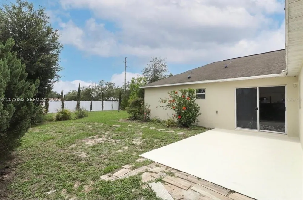 330 KINGFISH DR Other City - In The State Of Florida, FL 34759