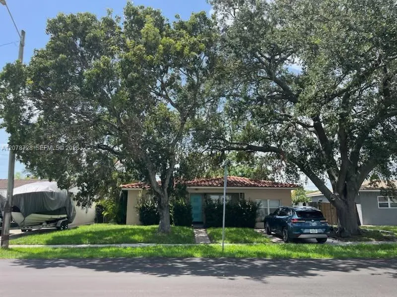 218 SE 3rd Ter #n/a Dania Beach, FL 33004