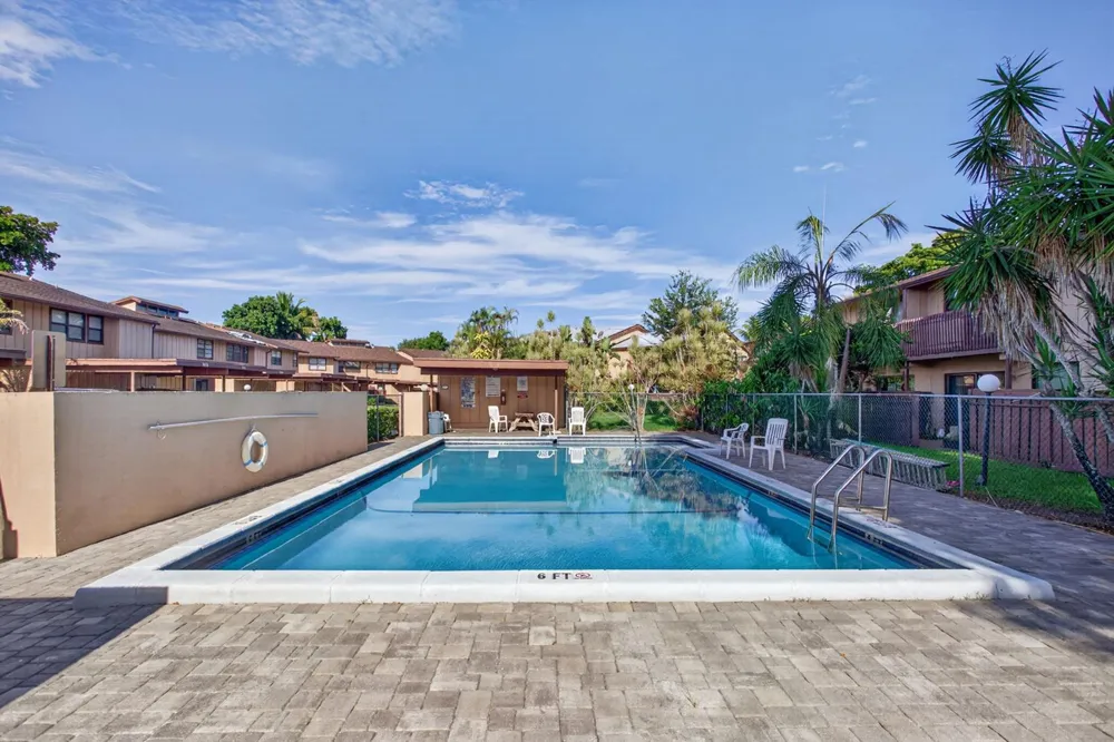 9942 Royal Palm Boulevard Coral Springs, FL 33065