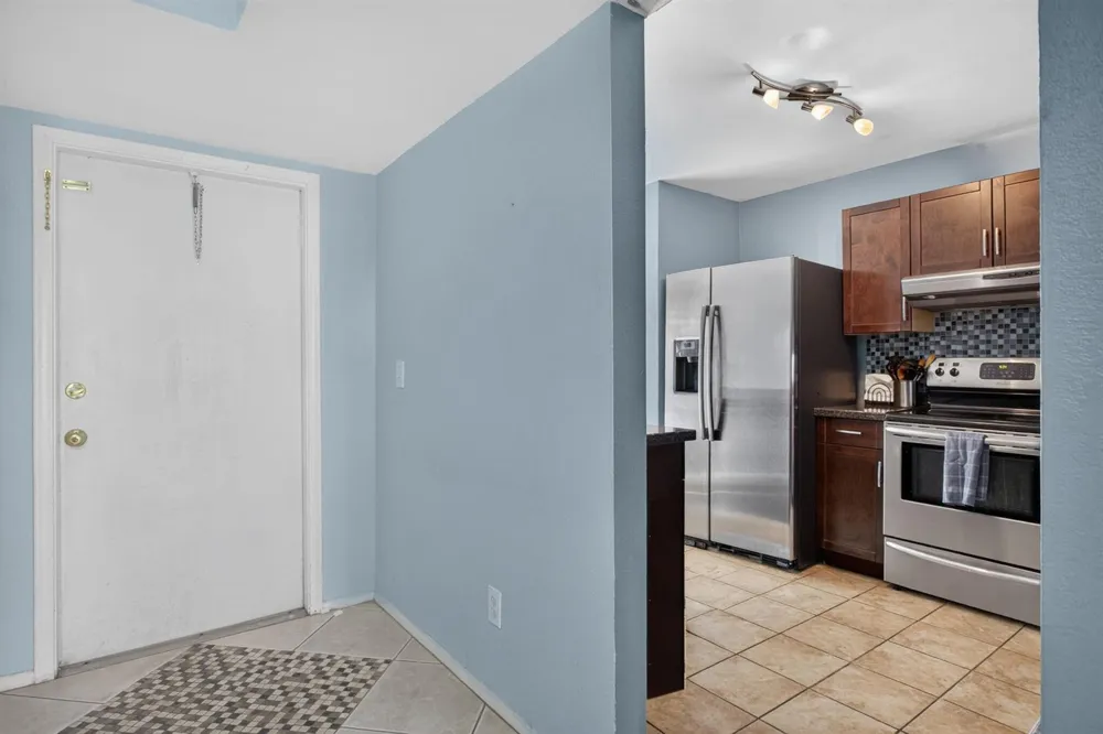 9942 Royal Palm Boulevard Coral Springs, FL 33065