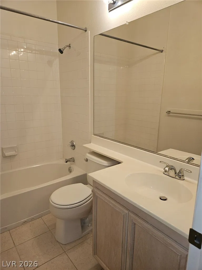 9901 Trailwood Drive #2013 Las Vegas, NV 89134