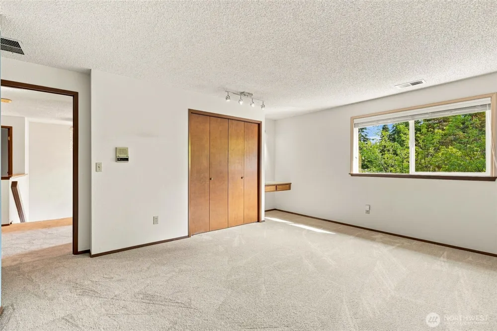 2315 140th Place SE Mill Creek, WA 98012