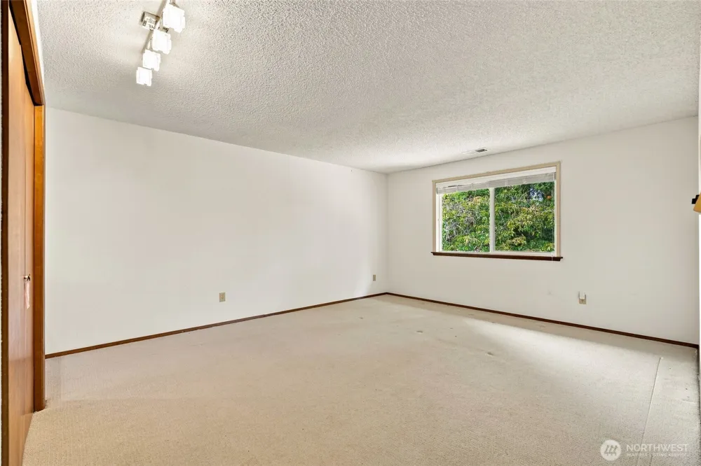 2315 140th Place SE Mill Creek, WA 98012