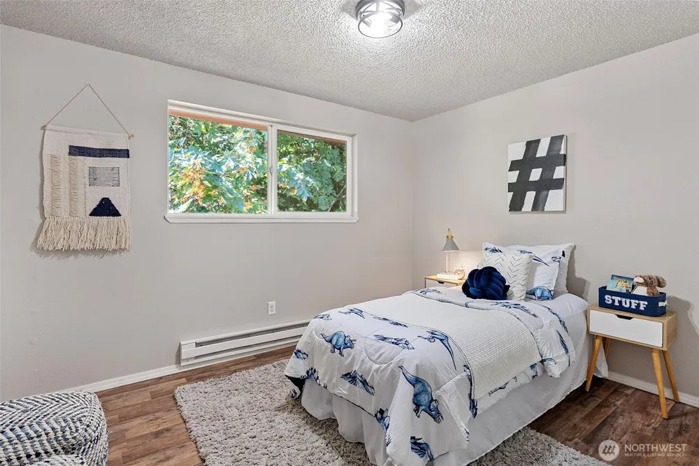 4562 SE Burley Olalla Road Olalla, WA 98359