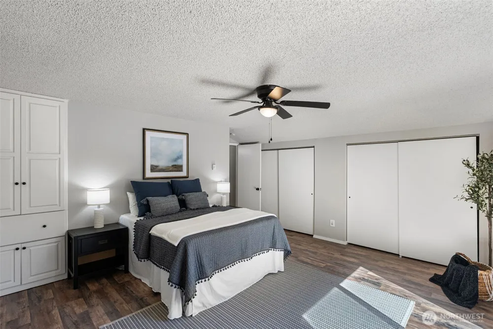 4562 SE Burley Olalla Road Olalla, WA 98359