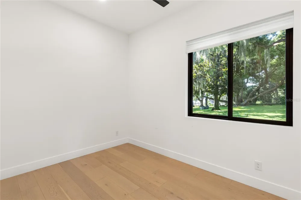 930 EAST BOULEVARD Windermere, FL 34786