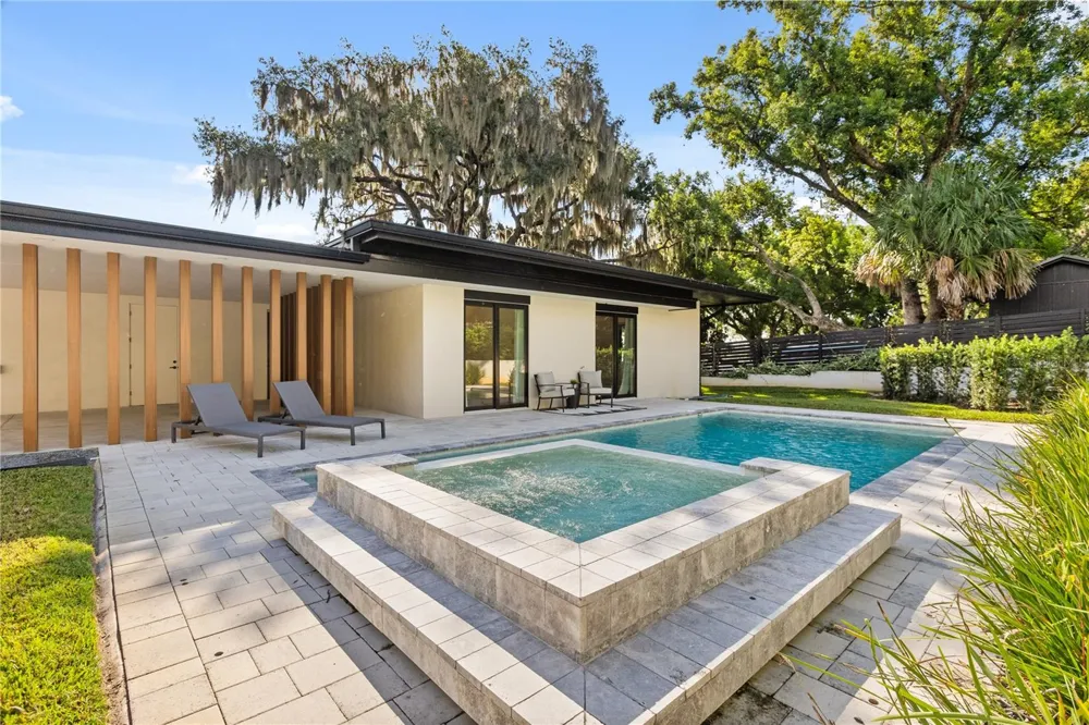 930 EAST BOULEVARD Windermere, FL 34786
