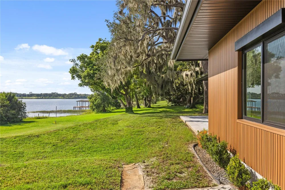 930 EAST BOULEVARD Windermere, FL 34786