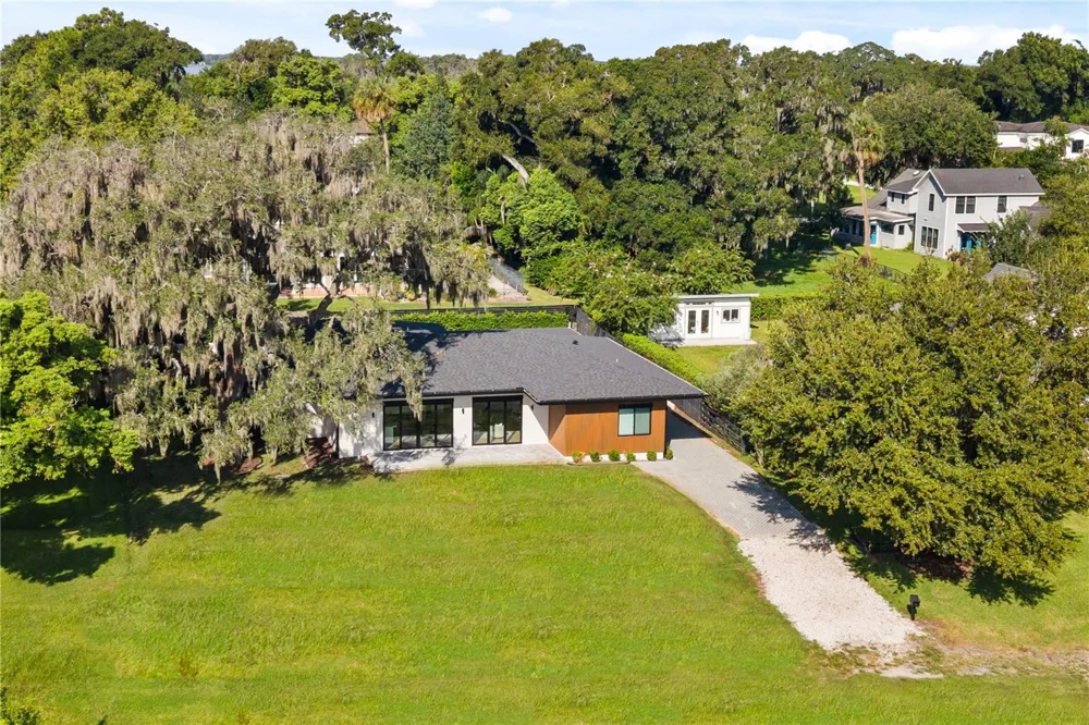 930 EAST BOULEVARD Windermere, FL 34786