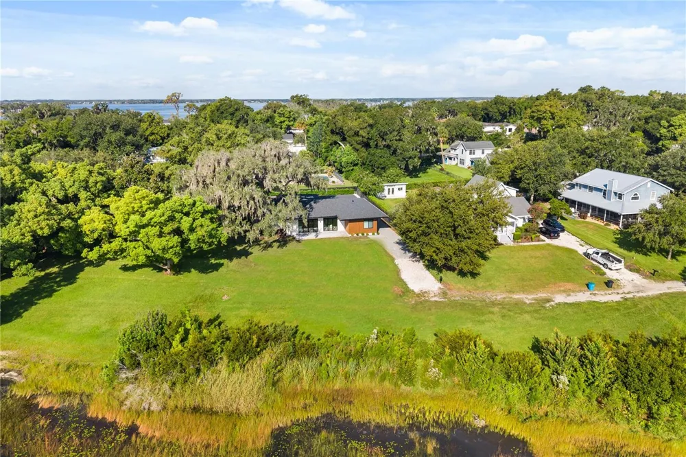 930 EAST BOULEVARD Windermere, FL 34786