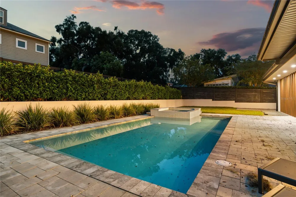 930 EAST BOULEVARD Windermere, FL 34786