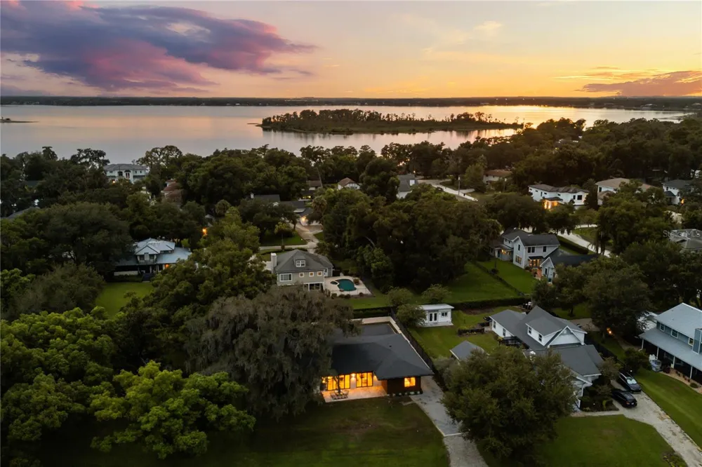 930 EAST BOULEVARD Windermere, FL 34786