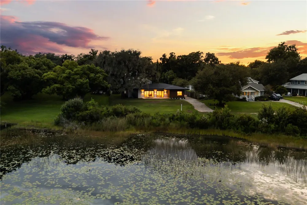930 EAST BOULEVARD Windermere, FL 34786