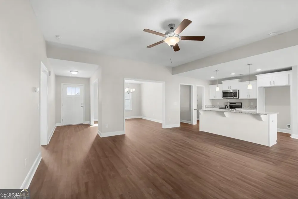 516 Doyle LN Statesboro, GA 30458