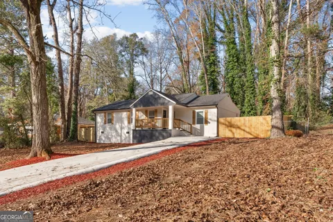 3372 Jackson DR