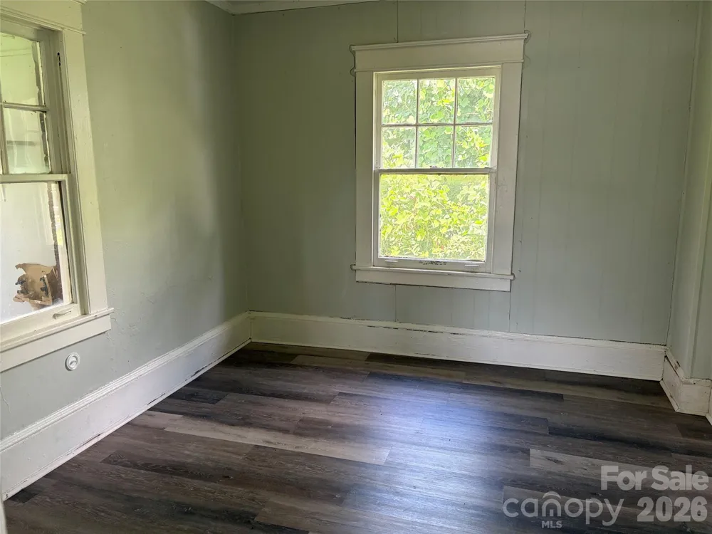 150 Woodlawn Drive Statesville, NC 28677