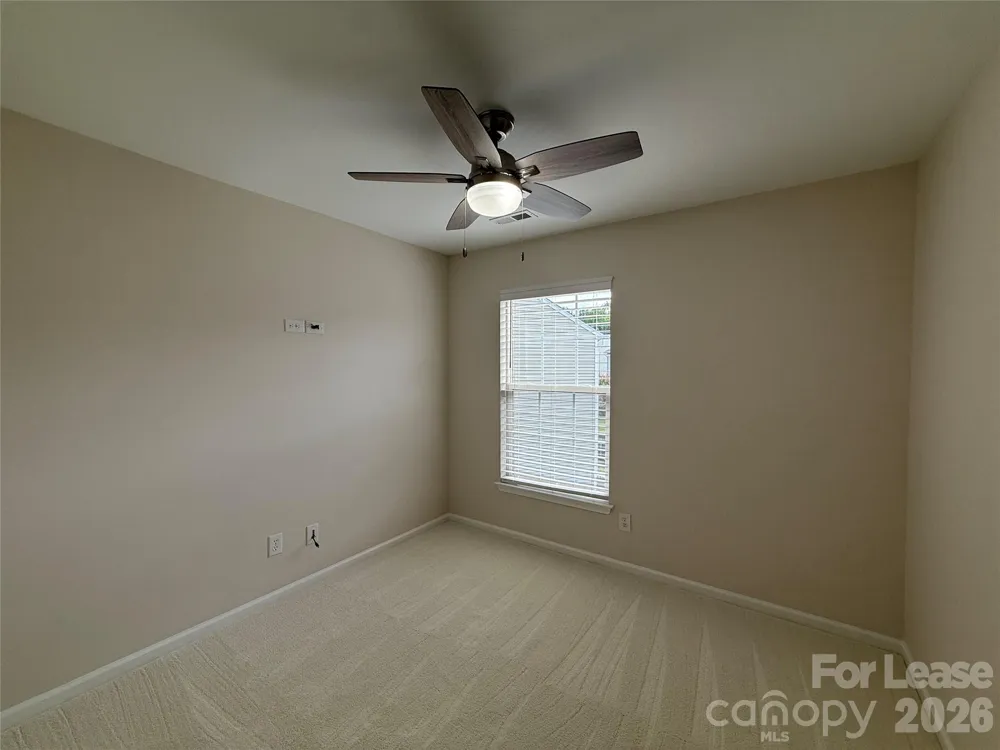 3404 Laurenhurst Lane Charlotte, NC 28270