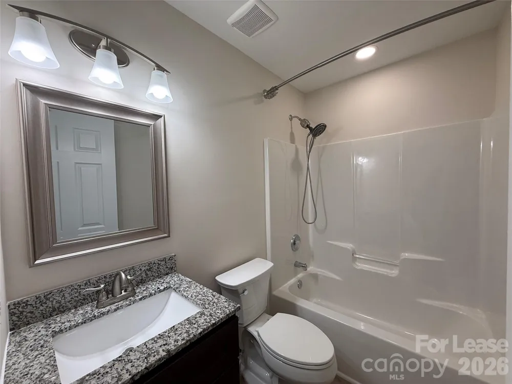 3404 Laurenhurst Lane Charlotte, NC 28270