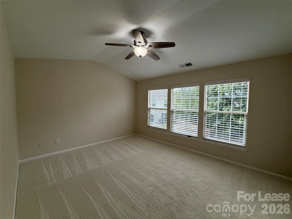 3404 Laurenhurst Lane Charlotte, NC 28270