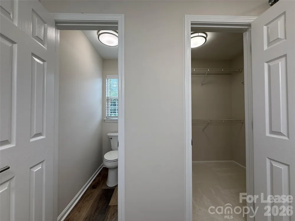 3404 Laurenhurst Lane Charlotte, NC 28270
