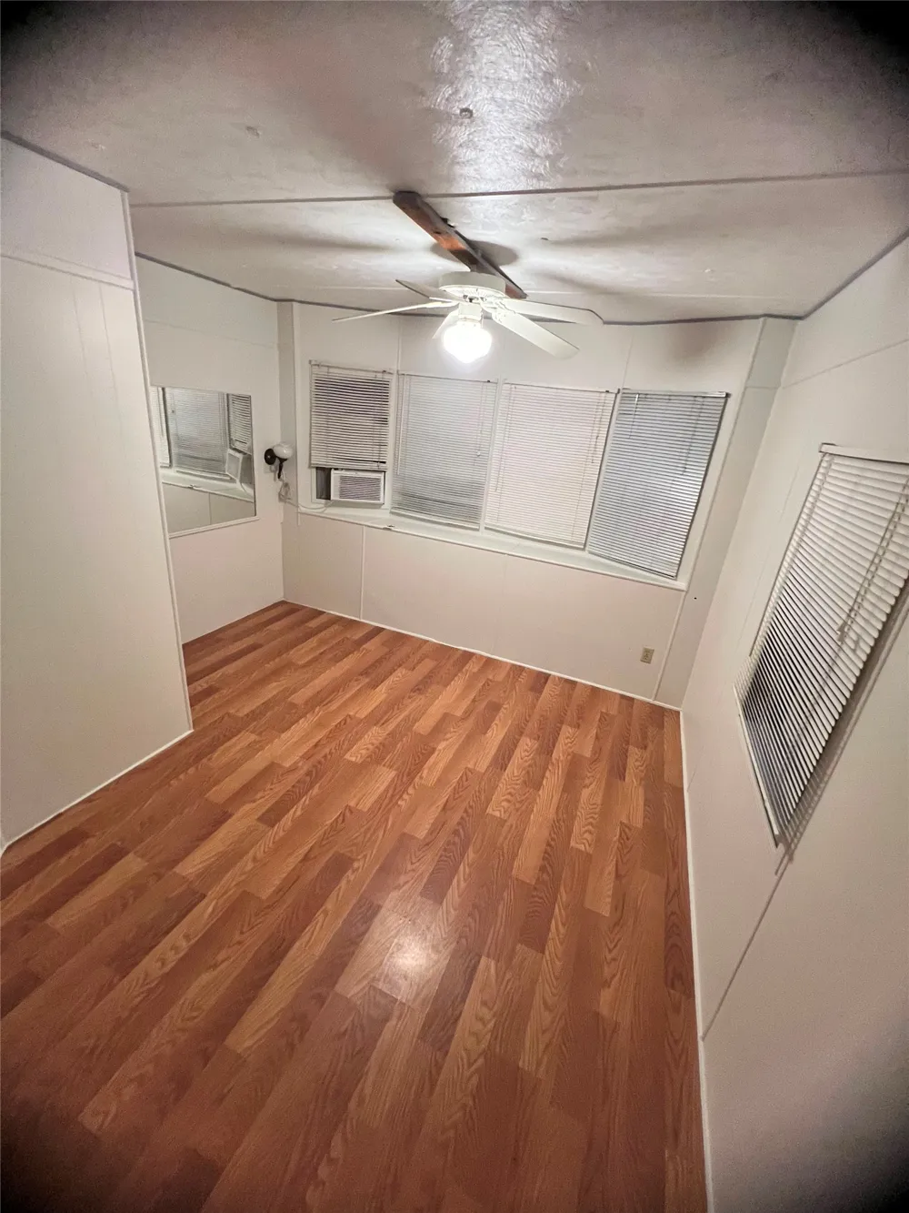 815 Tulsa Street Kingsland, TX 78639