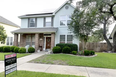 232 Village Commons Boulevard