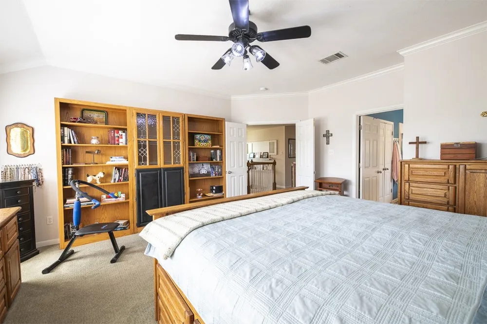232 Village Commons Boulevard Georgetown, TX 78633