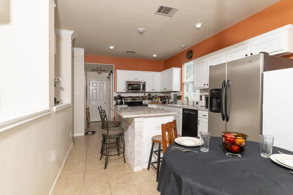 232 Village Commons Boulevard Georgetown, TX 78633