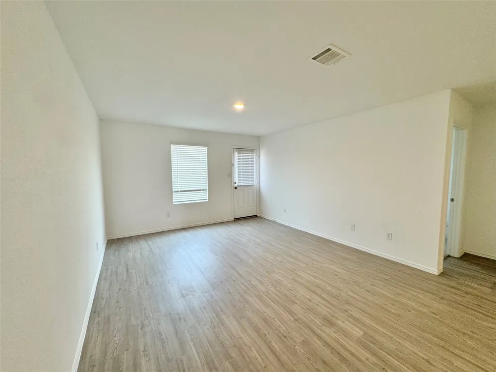 23604 Tiny Moons Way Elgin, TX 78621