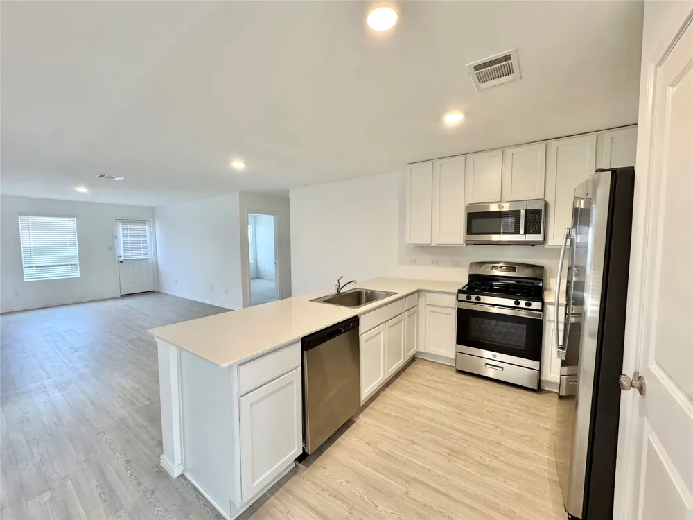 23604 Tiny Moons Way Elgin, TX 78621