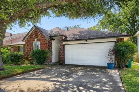 8009 Tantara Court