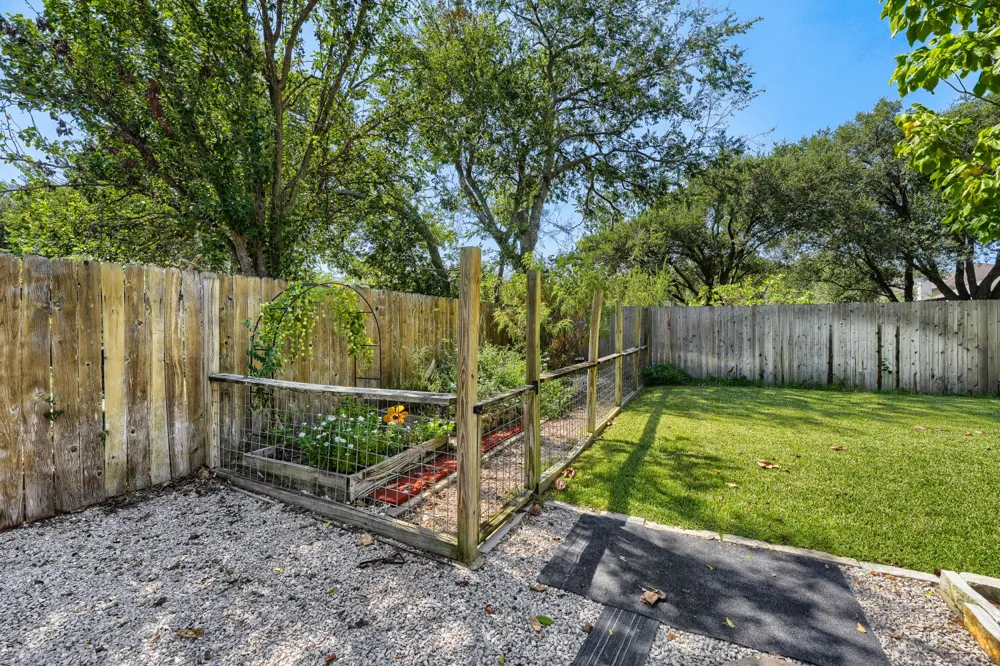 8009 Tantara Court Austin, TX 78729