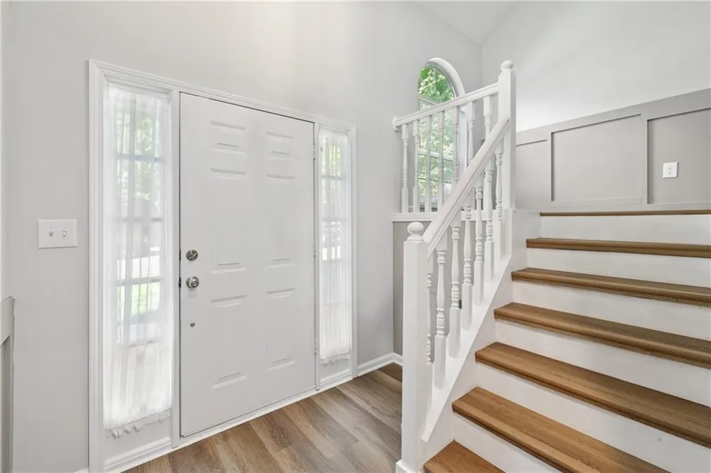 695 Durham Ridge Drive NW Lilburn, GA 30047