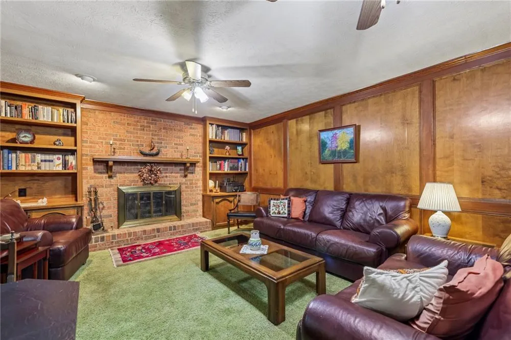 6051 Millstone Run Stone Mountain, GA 30087