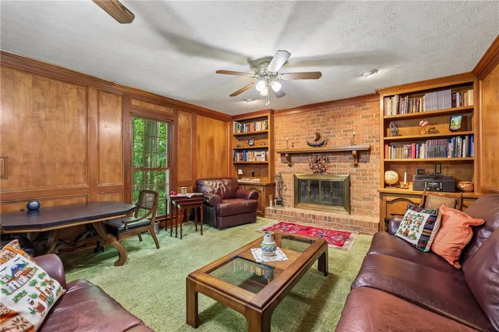 6051 Millstone Run Stone Mountain, GA 30087