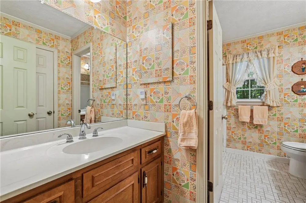 6051 Millstone Run Stone Mountain, GA 30087