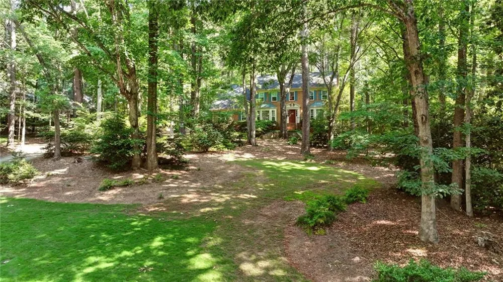 6051 Millstone Run Stone Mountain, GA 30087