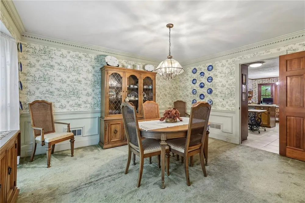 6051 Millstone Run Stone Mountain, GA 30087