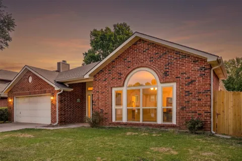 2049 Wedgewood Drive