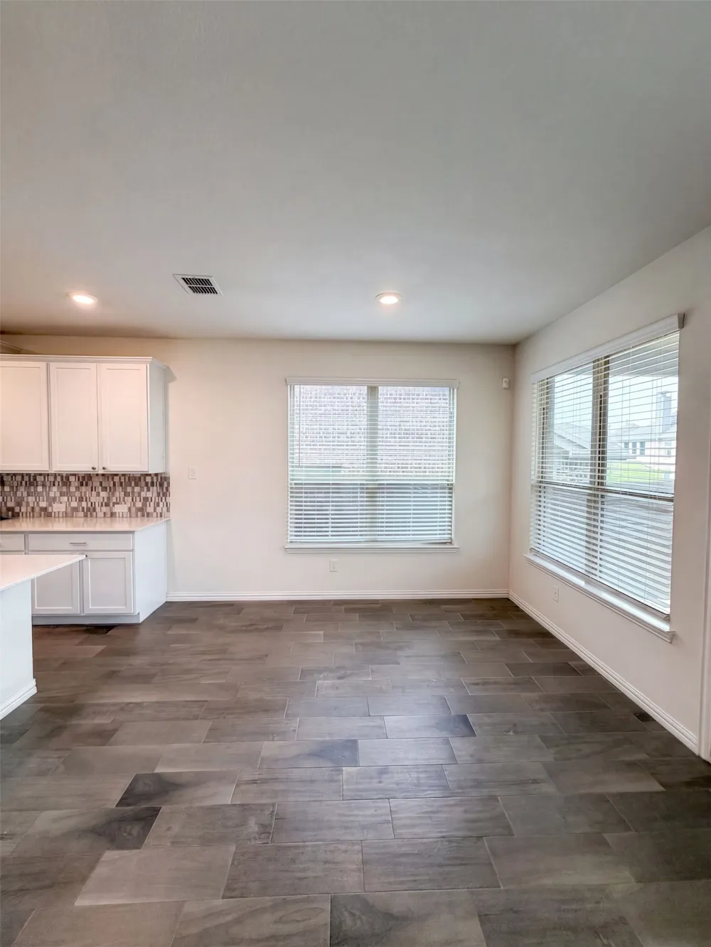 1421 Prairie Lake Court Lewisville, TX 75010