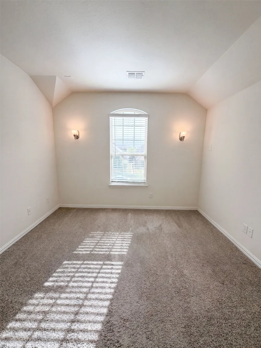 1421 Prairie Lake Court Lewisville, TX 75010