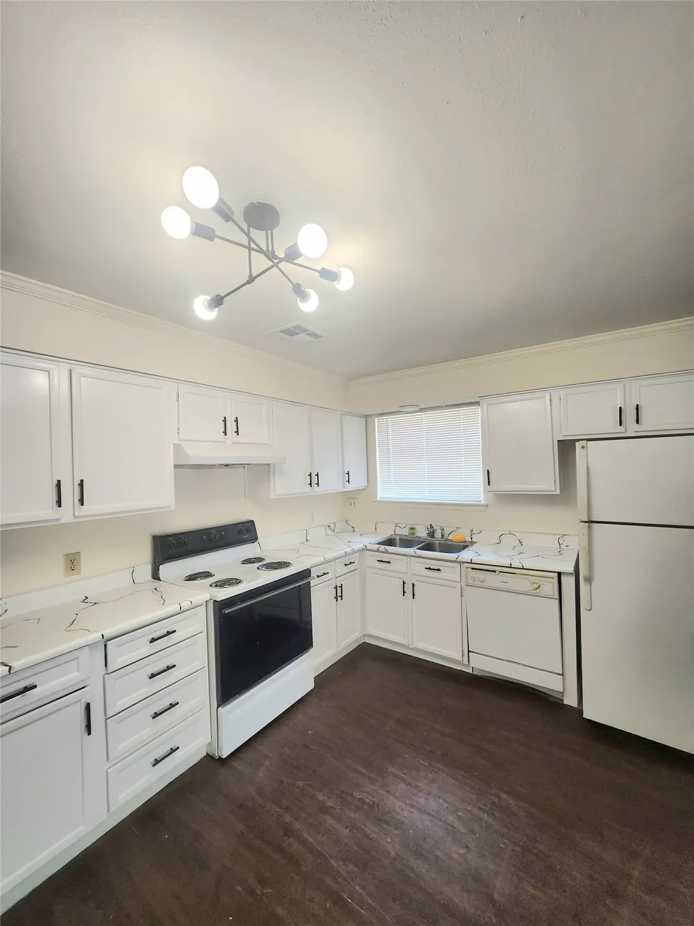 7308 Sanger Avenue #B Waco, TX 76712
