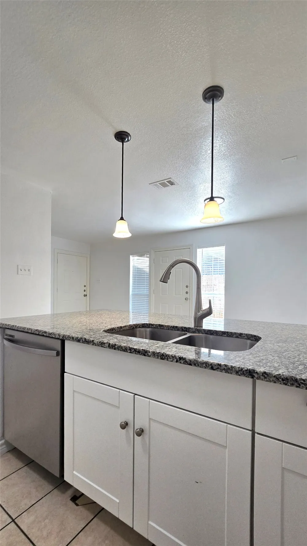 5017 Chapman Street #5017 Fort Worth, TX 76105
